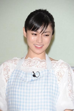 深田恭子 目尻にシワ Fカップ縮小 で 劣化 が始まった 17年11月15日 エキサイトニュース