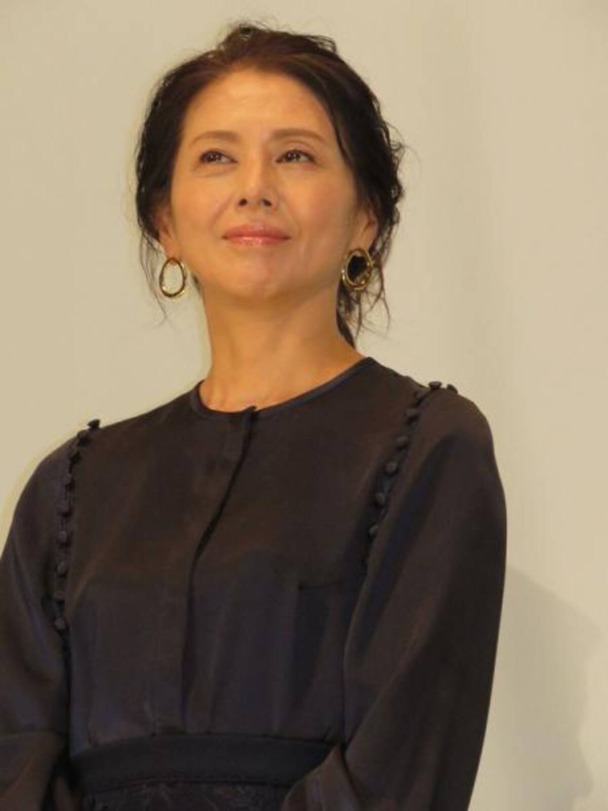 本誌独占スクープ 小泉今日子 同棲解消に1億円けじめヌード 19年6月9日 エキサイトニュース