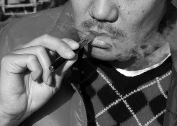若者に大流行 電子タバコ で吸える 麻薬リキッド の恐怖 Iphoneで大麻吸引 19年6月21日 エキサイトニュース
