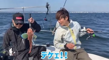 杉浦太陽、仁科克基と東京湾で釣り対決 苦戦の末に「釣り楽しいな！」
