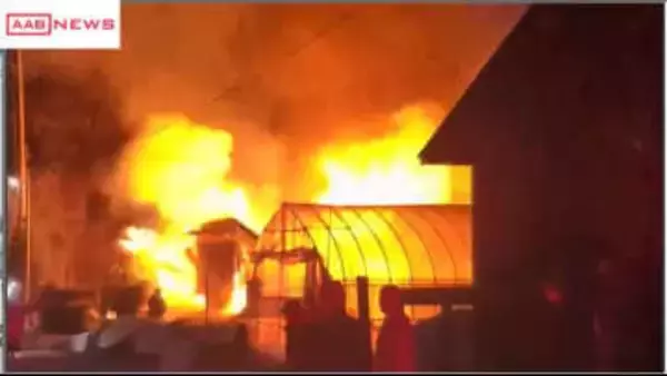 【続報】秋田・湯沢市の住宅火災　１人の遺体見つかる　５時間半後に鎮火　住宅と物置小屋が全焼