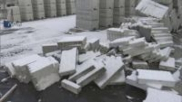 震度６強の八戸市　コンクリート工場にも影響