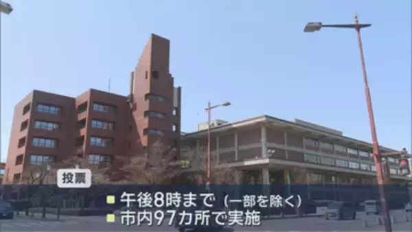 弘前市長選と藤崎町長選　投票進む