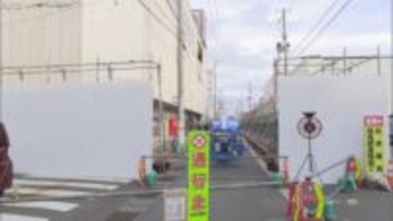 【速報】旧むつ松木屋前の県道　片側通行再開へ