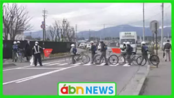 信号の無い横断歩道で朝の慢性的な渋滞解消なるか…歩行者を一時待機させ集団で横断させる「まとめて横断」の効果を検証【長野・塩尻市】