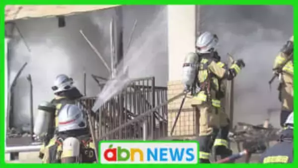 早朝の住宅火災で焼け跡から遺体発見　80代女性の安否不明　息子は外出中で無事を確認【長野・信濃町】