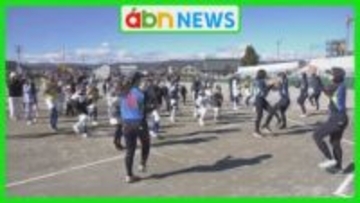 女子ソフトボールチームが日頃の応援に感謝　「大和電機ブルーレイカーズ」がファンフェスで地域と交流【長野・下諏訪町】