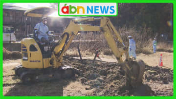 大雨で住宅が巻き込まれる土砂災害を想定　消防隊が重機と協力し要救助者の救出訓練【長野・須坂市】