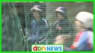 強豪の技を伝授…実業団女子ソフトボールチームが高校生と合同練習会【長野】