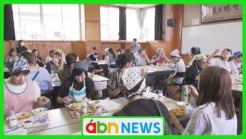 子どもたちの給食が大人にも大好評　地産地消の味を楽しむ保護者向け「給食レストラン」開催【長野・塩尻市】