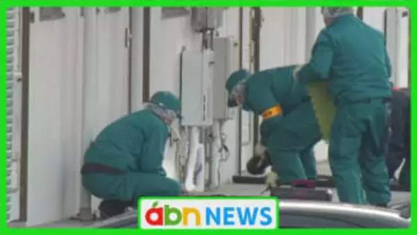 玄関先で刃物を突き付け現金要求　集合住宅で強盗未遂事件　住民2人無事も犯人は逃走【長野・伊那市】