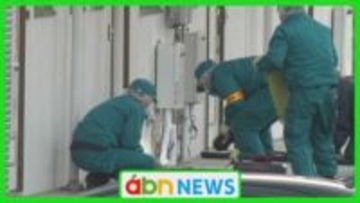 玄関先で刃物を突き付け現金要求　集合住宅で強盗未遂事件　住民2人無事も犯人は逃走【長野・伊那市】