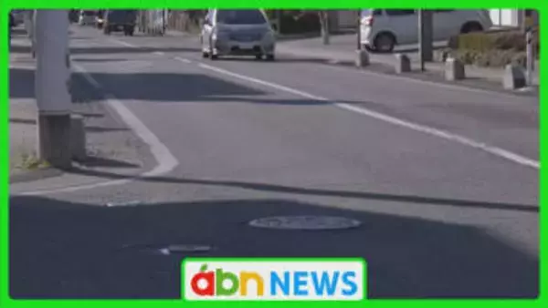 雨の夜の市道で横断中の男性が軽自動車にはねられ意識不明の重体【伊那市】