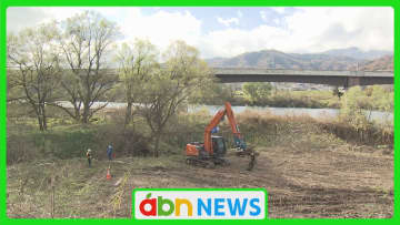 千曲川河川敷でクマの隠れ場所を撤去　住民の不安解消へ国交省が取り組み【長野・飯山市】