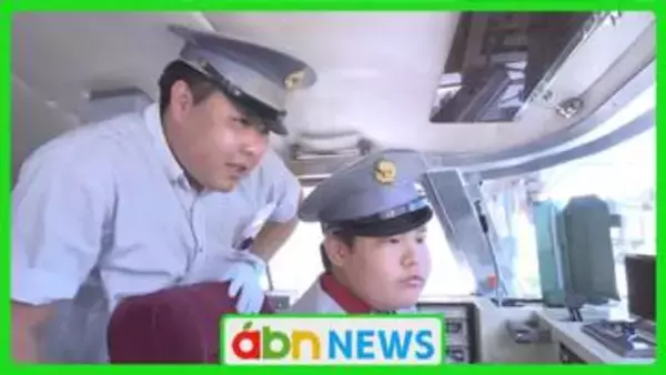普段は入れない運転席へ　鉄道の仕事を楽しく学ぶ「でんしゃ教室」を長野電鉄が初開催【長野・須坂市】