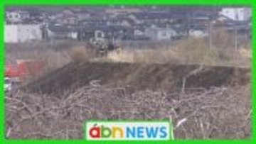 堤防の法面で大規模下草火災　7700平方メートルが焼失　現場で高齢男性の遺体発見【長野市】