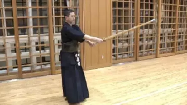 「ゴールはない」と歩み続ける剣の道　合格率“0.5％”の壁を突破し最高段位「八段」取得した秋田県警の48歳警察官　“無心の挑戦”と後進育成への思い