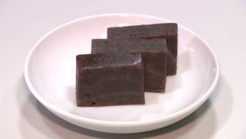 秋田の食品研究の最前線　ソラマメ×米こうじで“次世代タンパク”開発　エゴマの搾りかすで養殖サーモンに付加価値