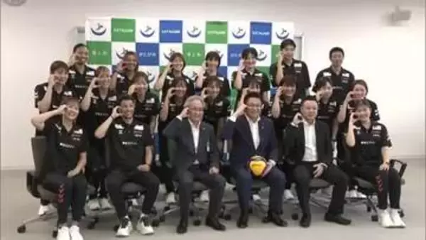 「バレーボールで地域を盛り上げたい」　アランマーレ秋田庄内、潟上市で本格始動　市長表敬訪問で意気込み