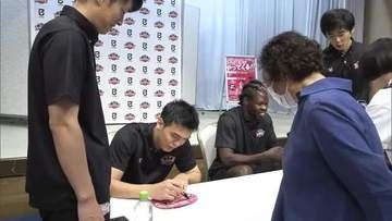 Bプレミア開幕を前に選手がブースターと交流　トークショーにサイン会や大抽選会も！　秋田市
