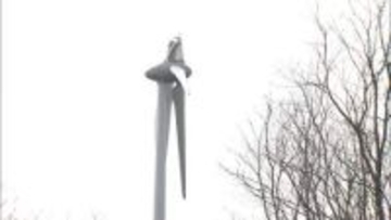 風力発電の風車ブレード破損、最大6mの破片も　男鹿市で経産省が現地調査　秋田