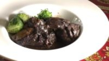 クマ被害で揺れる秋田の外食産業　予約激減からの挑戦　横手市のフレンチレストランが宅配とジビエで切り開く新たな道