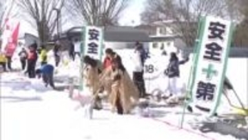 気温上昇で5月並み地点も　額に汗…“雪寄せ”で世界一目指す！　秋田