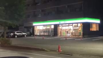 深夜のコンビニで強盗事件　「お金払わないから」と包丁見せつけ店員脅す　男が食料品など奪い逃走　秋田市