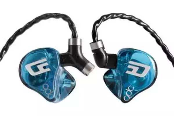 qdc、シリーズ初のゲーミング・カスタムIEM「DEBUT-CG」。着脱式ブームマイク付属