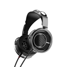 カーボン振動板×最大4mmのロングストローク、aune audioフラグシップヘッドフォン「AR9000」