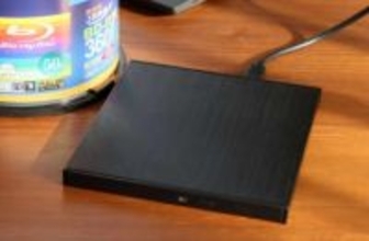 【レビュー】“崖っぷちダビング文化”に援軍現る!? アイ・オーのPCドライブ「BDレコ」使ってみた