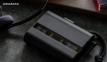 amadana、バッテリー内蔵カセットプレーヤー。「散歩、旅先などでアナログ音楽」