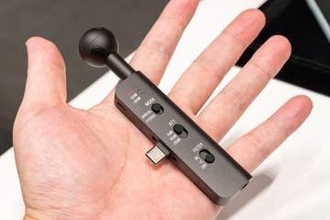 ソニー、スマホ直挿しで“アンビソニックス”空間オーディオ録音できるマイク
