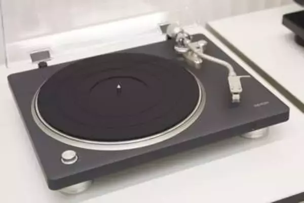 デノン・レコードプレーヤー「DP-500BT」とB&W「707 S3」が聴けるイベント。梅田・阪急メンズ大阪で