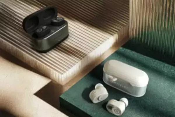 Devialetイヤフォン「Gemini II」に、新色Light Pearl、Deep Forest