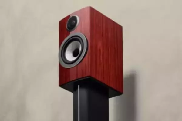 B&W「707 Prestige Edition」と「707 S3」を青山で聴き比べられるイベント