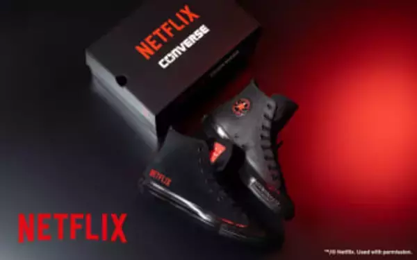 コンバース×Netflix、初コラボスニーカー「ALL STAR AGED HI/NETFLIX」。22000円