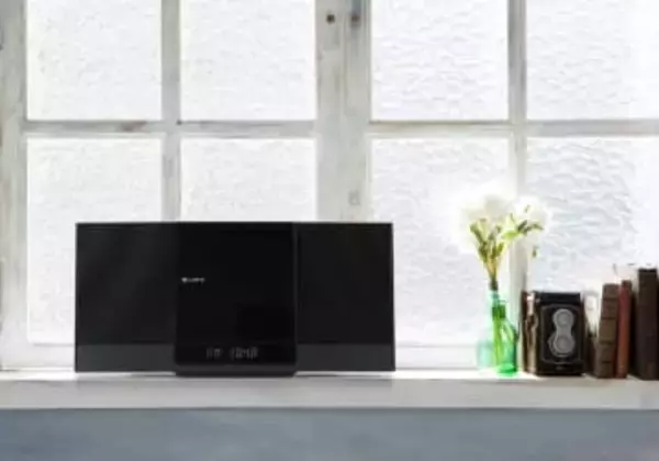 AUREX、棚や出窓に置ける縦型スリムなミニコンポ