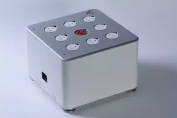 光城精工、仮想アース技術も応用した“革新的パワーコンディショナ”「Joker8+VPs」。限定25台