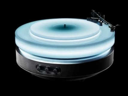 オーテク、ターンテーブルが浮遊＆LEDで光るプレーヤー「Hotaru」一般販売へ