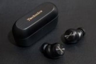 テクニクスEAH-AZ100とアップルAirPods Pro 3。音質と使い勝手の狭間で揺れる by鈴木誠