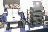 「台湾Rossi & Wingイヤフォン上陸。“ポータブル”SACDプレーヤーやイントラコンカ注目機「LANDER 20HZ」も」の画像1