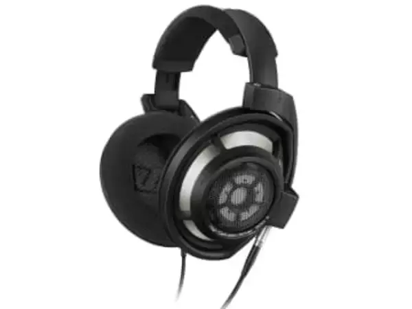 ゼンハイザー最終決算セール。HD 800sやMomentum True Wireless 4が今年度最安に