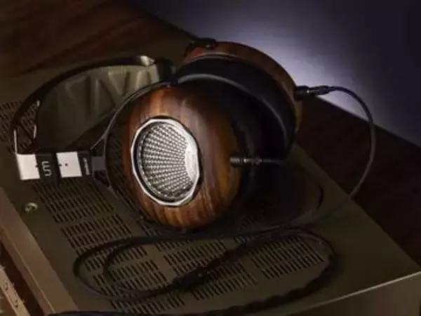 Unique MelodyのMEMS×平面磁界ヘッドフォン、4月10日発売