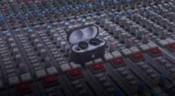 エミライ、レコーディングエンジニアが音作りするイヤフォン「NEXIEM Limited」クラファン開始