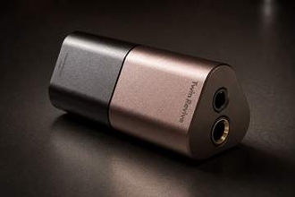 ORIVETI、ESS製Sabre DAC/4.4mm出力搭載「Twin Revive」。MagSafe対応ホルダー付き