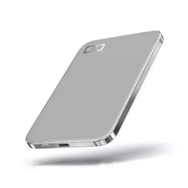 CIO、厚さ4.98mmで“世界最薄クラス”モバイルバッテリー