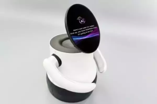 サムスン、OLEDをカセットやレコードに見立てたオーディオ機器提案。小型ロボットも