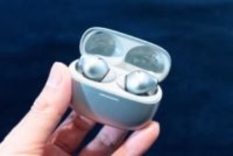 シャオミ、早割8980円のANCイヤフォン。同軸トリプルドライバでLDAC対応