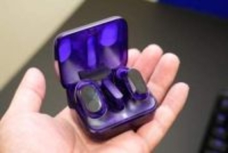 ソニー、ゲーミング完全ワイヤレス「INZONE Bud」に新色グラスパープル